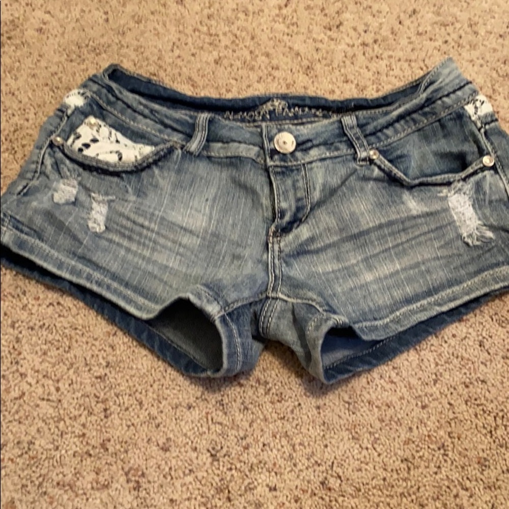 Almost Famous shorts